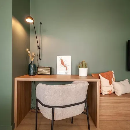 Apartamento La Brise 4* I T3 Centre I Garage Annecy