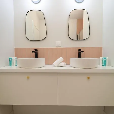 La Brise 4* I T3 Centre I Garage Apartamento Annecy